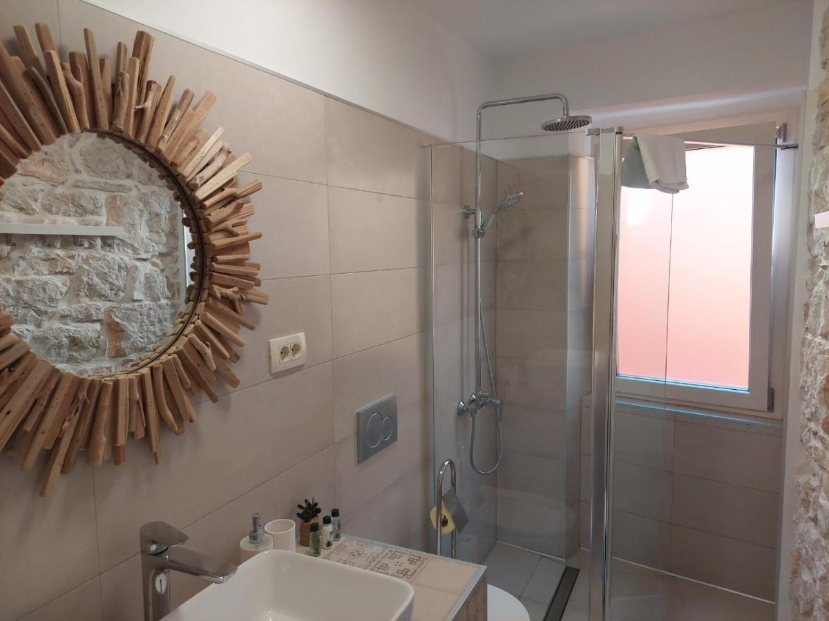 Apartment Lino - City Center Rovinj Eksteriør billede