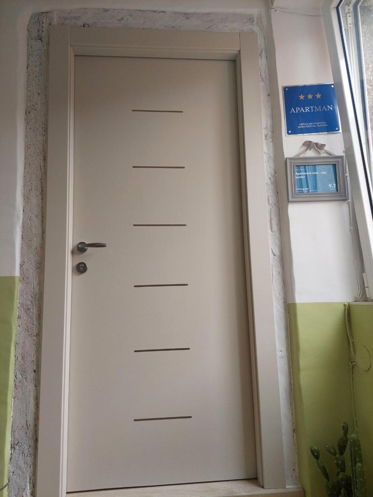 Apartment Lino - City Center Rovinj Eksteriør billede